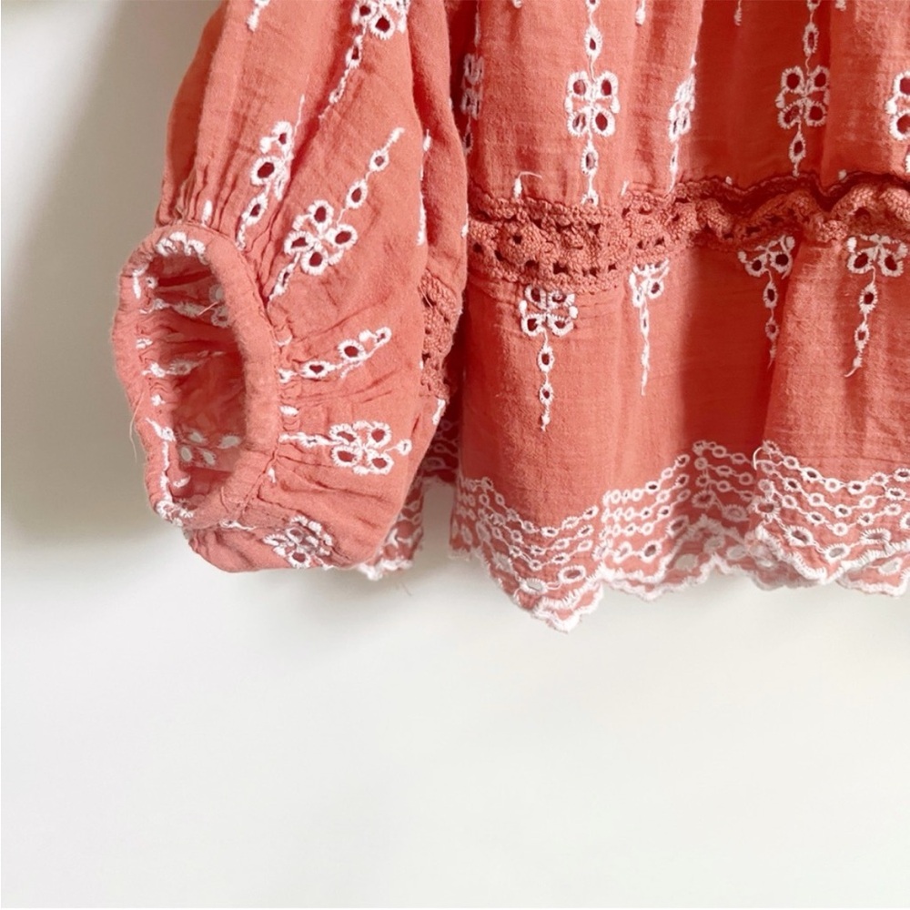 American Eagle blouse dusty red embroidered boho peasant oversized crochet - Picture 5 of 9
